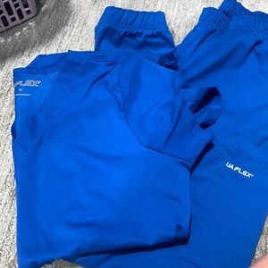 UA flex2 scrub set